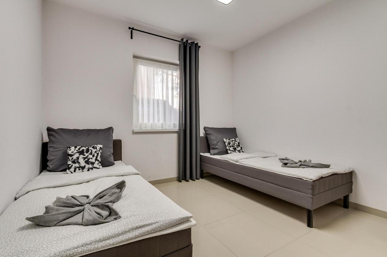 Zielone Apartamenty Katowice Chorzów Exteriör bild
