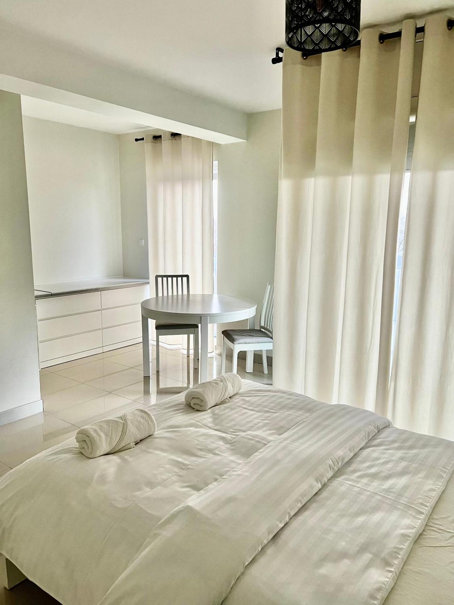 Zielone Apartamenty Katowice Chorzów Rum bild