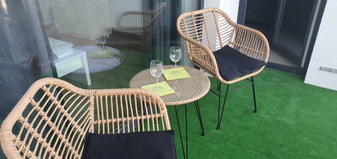 Zielone Apartamenty Katowice Chorzów Exteriör bild