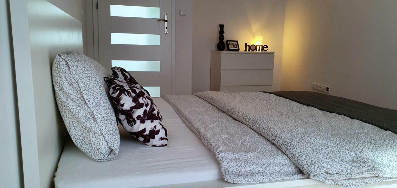 Zielone Apartamenty Katowice Chorzów Exteriör bild