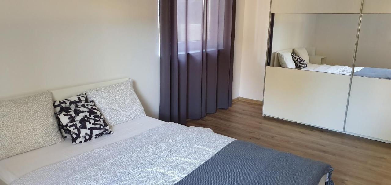 Zielone Apartamenty Katowice Chorzów Exteriör bild